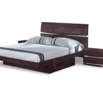 80inchesinches X 60inchesinches  X 42.5inchesinches Modern Queen Wenge High Gloss Queen Bed