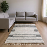 94 X 130 Ivory  Grey Polyester Rug